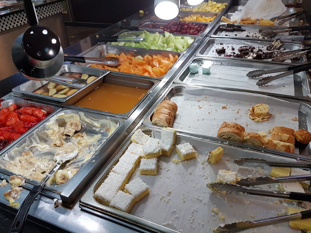 River Buffet & Grill